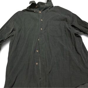 Roundtree & Yorke Button Up